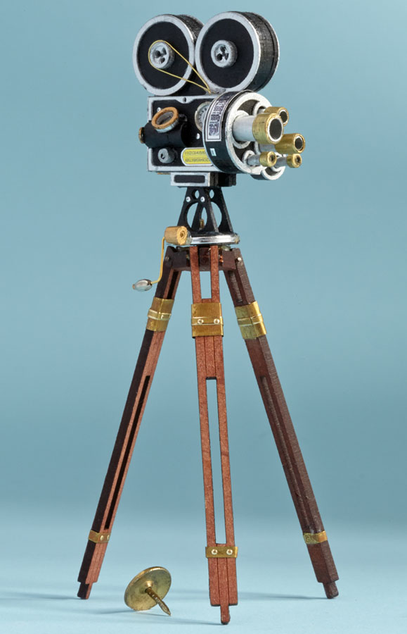 0069 Reina Mab Chaplin camera